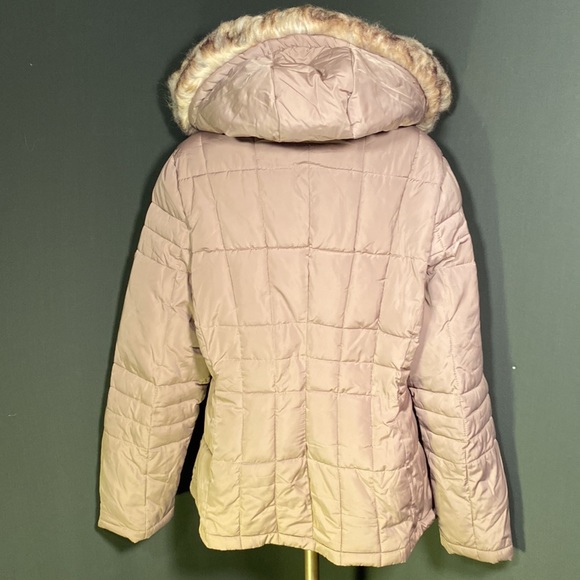 Andrew Marc NY puffer jacket - Picture 3 of 6
